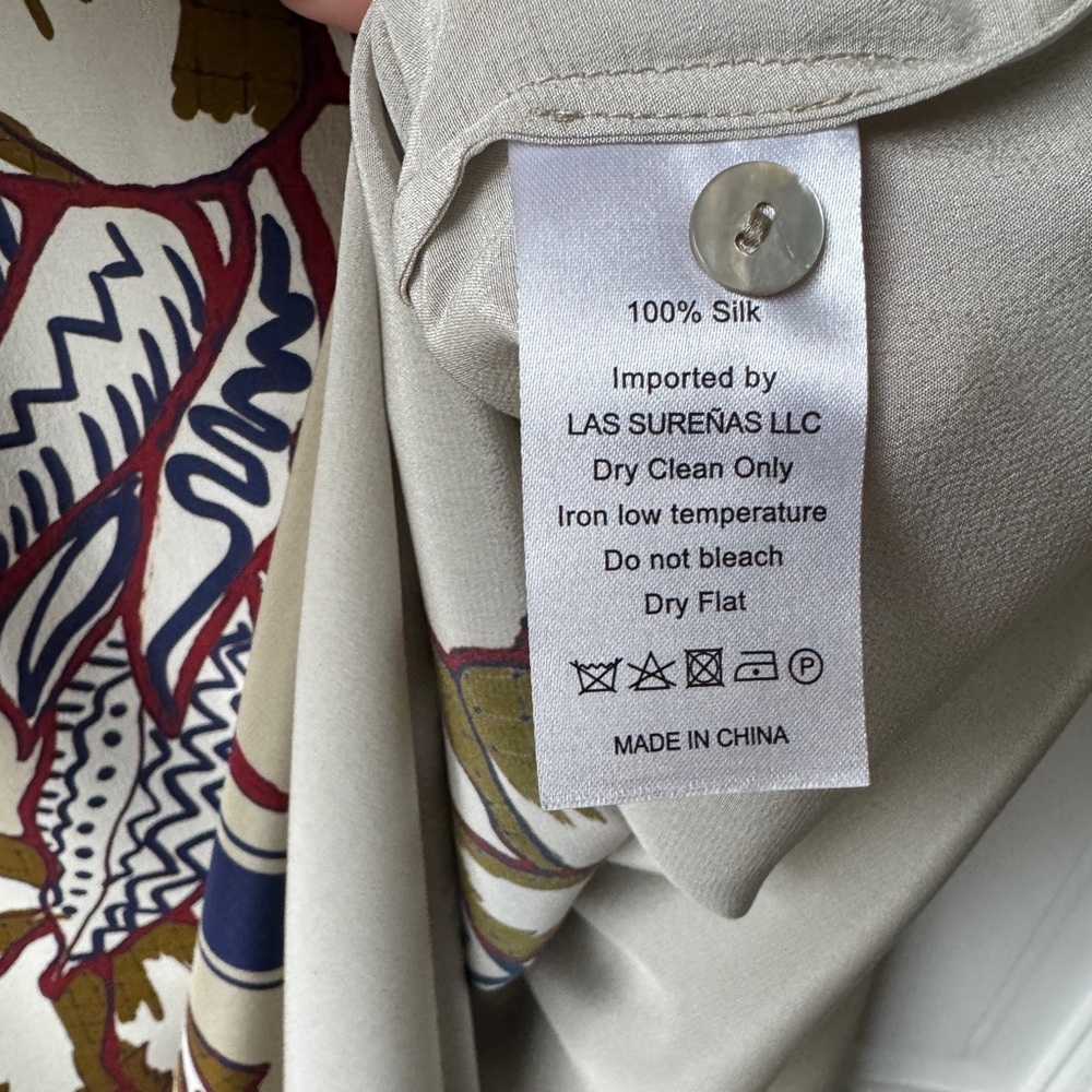LAS SURENAS silk long sleeve dress - Picture 8 of 9